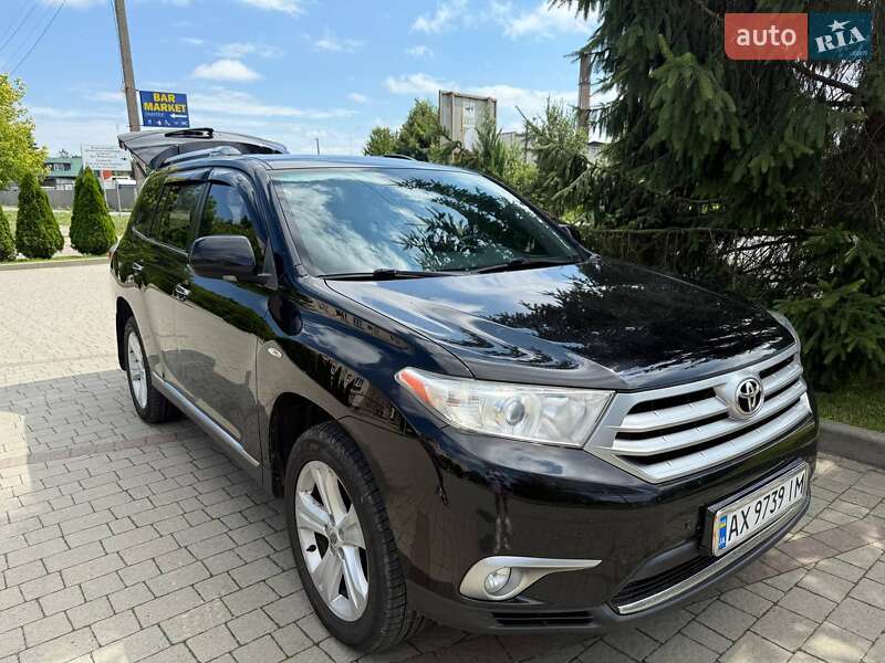 Toyota Highlander 2010