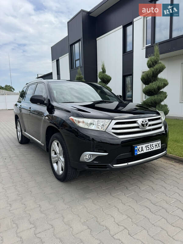 Toyota Highlander 2013