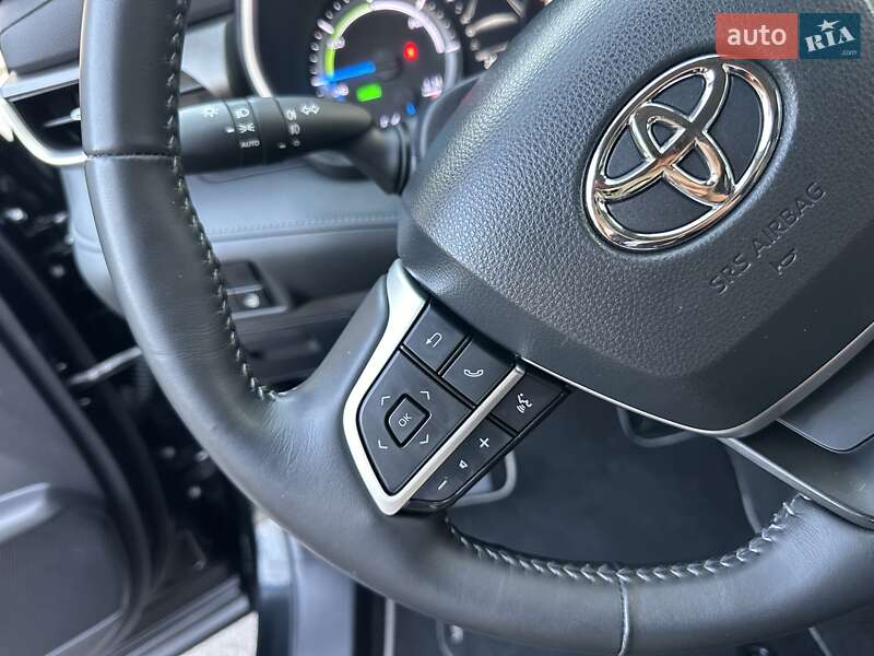 Внедорожник / Кроссовер Toyota Highlander 2022 в Киеве