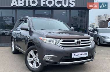 Позашляховик / Кросовер Toyota Highlander 2011 в Києві