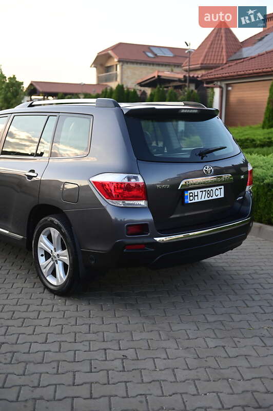 Внедорожник / Кроссовер Toyota Highlander 2010 в Одессе фото 6 Внедорожник / Кроссовер Toyota Highlander 2010 в Одессе