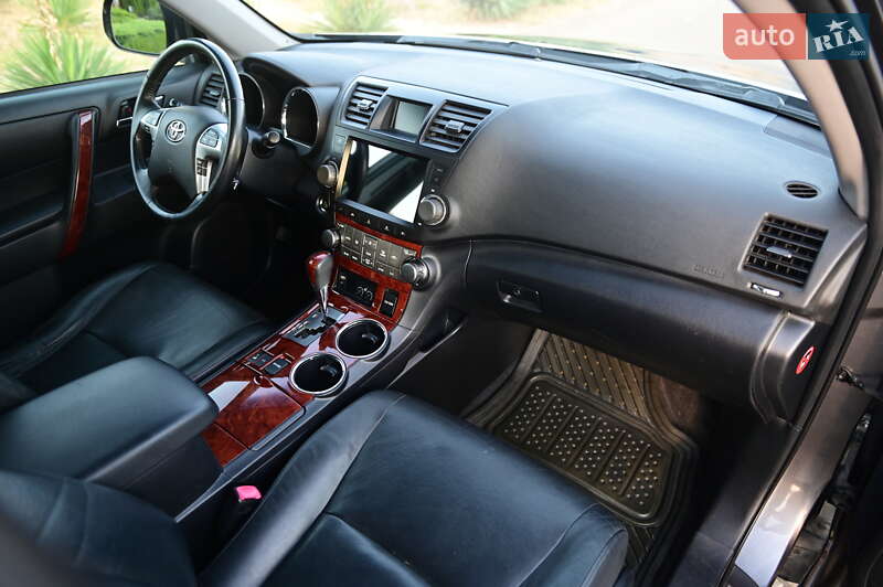 Внедорожник / Кроссовер Toyota Highlander 2010 в Одессе фото 34 Внедорожник / Кроссовер Toyota Highlander 2010 в Одессе