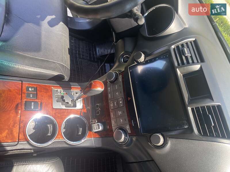 Позашляховик / Кросовер Toyota Highlander 2012 в Умані фото 22 Позашляховик / Кросовер Toyota Highlander 2012 в Умані