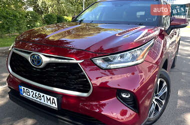 Позашляховик / Кросовер Toyota Highlander 2022 в Києві