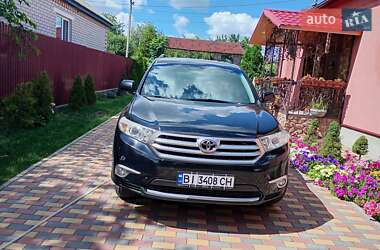 Позашляховик / Кросовер Toyota Highlander 2010 в Шишаках