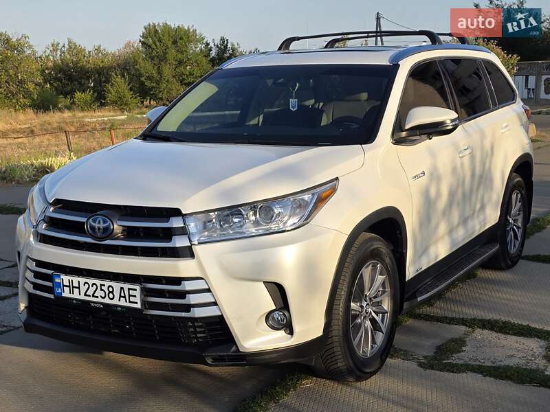 Toyota Highlander 2019