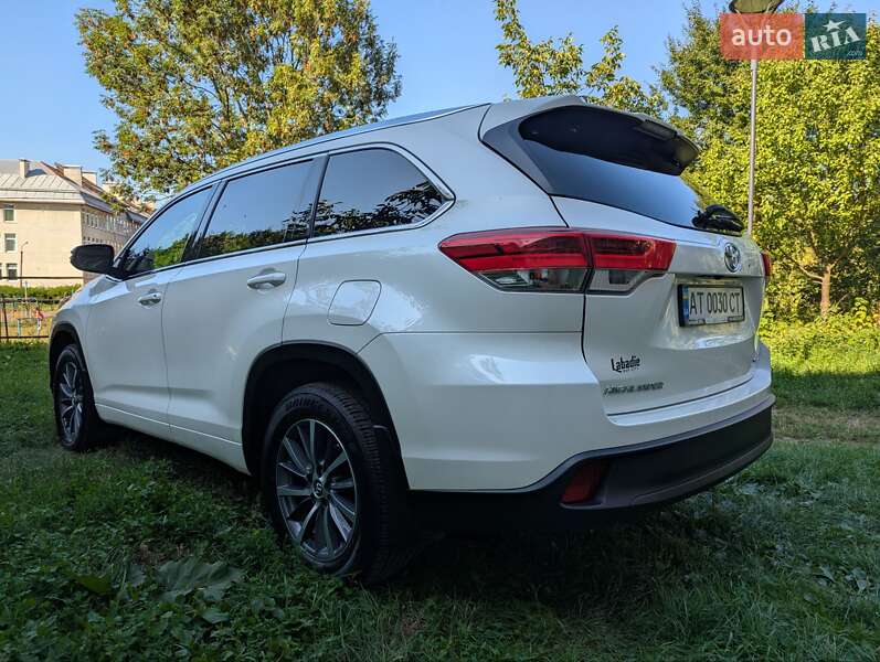 Позашляховик / Кросовер Toyota Highlander 2018 в Івано-Франківську фото 8 Позашляховик / Кросовер Toyota Highlander 2018 в Івано-Франківську