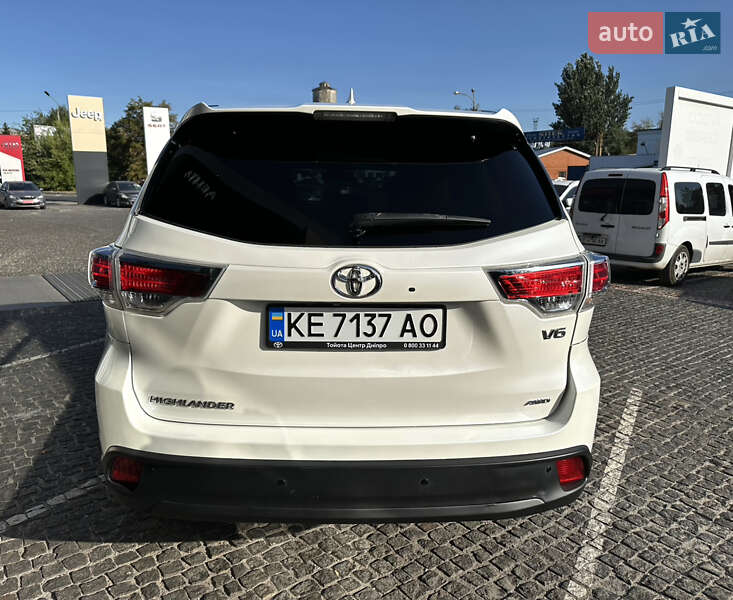 Внедорожник / Кроссовер Toyota Highlander 2014 в Днепре фото 10 Внедорожник / Кроссовер Toyota Highlander 2014 в Днепре