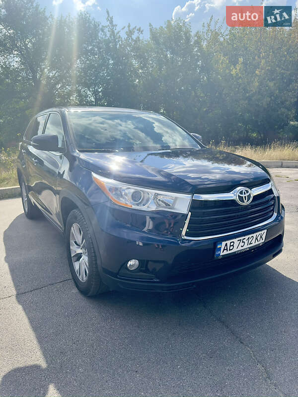 Внедорожник / Кроссовер Toyota Highlander 2015 в Виннице фото 3 Внедорожник / Кроссовер Toyota Highlander 2015 в Виннице
