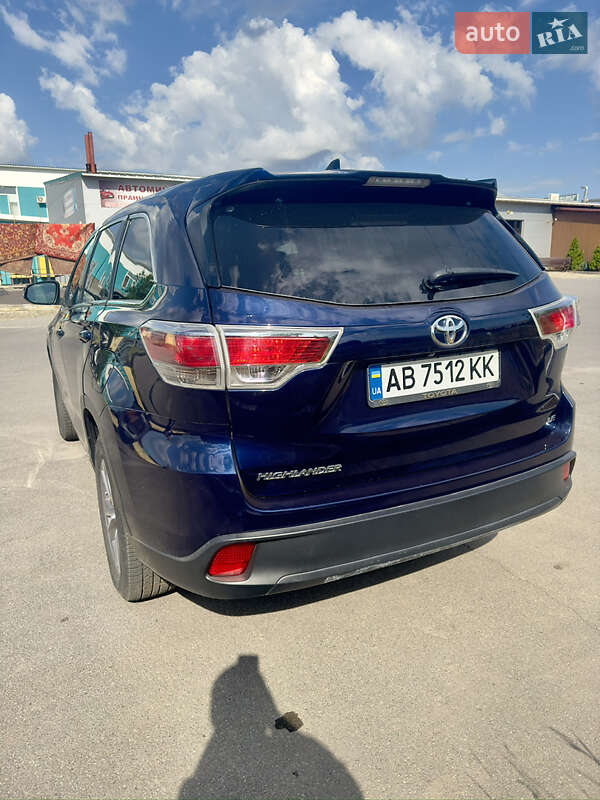 Внедорожник / Кроссовер Toyota Highlander 2015 в Виннице фото 10 Внедорожник / Кроссовер Toyota Highlander 2015 в Виннице