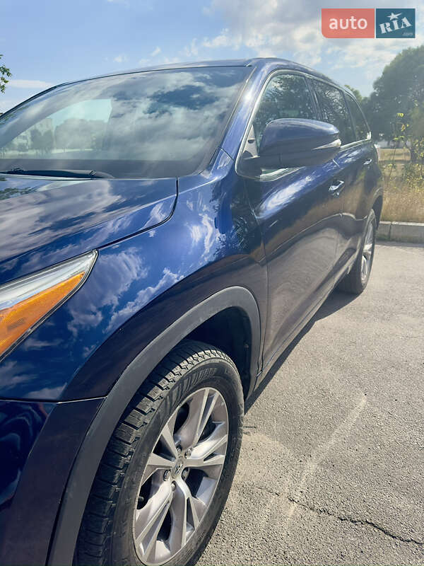 Внедорожник / Кроссовер Toyota Highlander 2015 в Виннице фото 7 Внедорожник / Кроссовер Toyota Highlander 2015 в Виннице