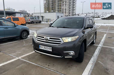 Позашляховик / Кросовер Toyota Highlander 2011 в Києві
