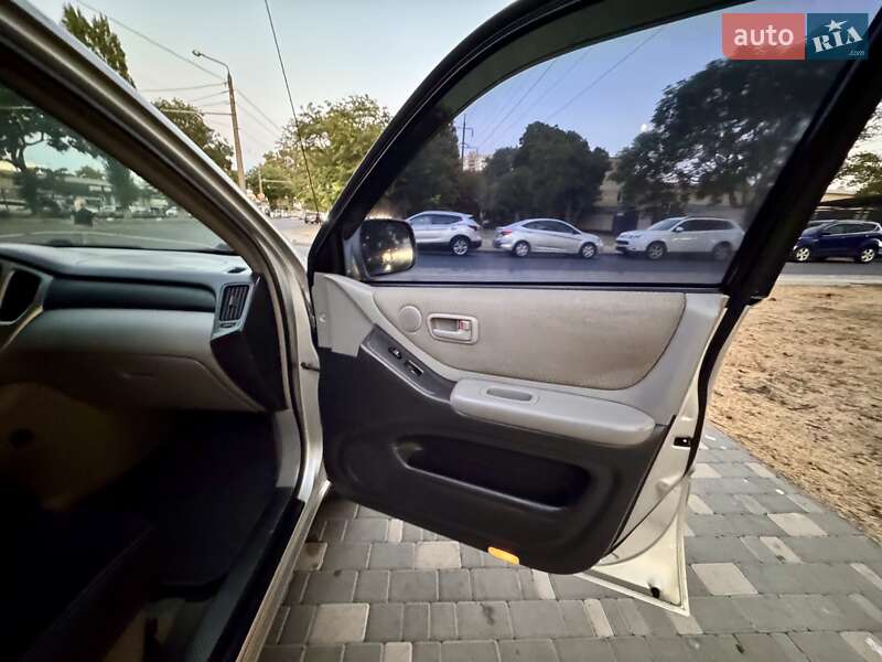 Позашляховик / Кросовер Toyota Highlander 2006 в Одесі