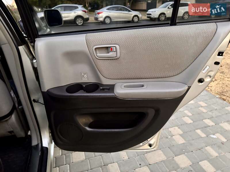 Позашляховик / Кросовер Toyota Highlander 2006 в Одесі