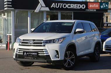 Позашляховик / Кросовер Toyota Highlander 2019 в Харкові