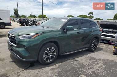 Toyota Highlander 2023