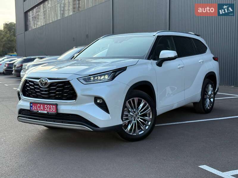 Toyota Highlander 2024
