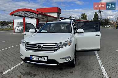 Внедорожник / Кроссовер Toyota Highlander 2011 в Виннице
