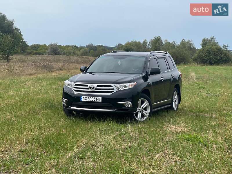 Toyota Highlander 2011