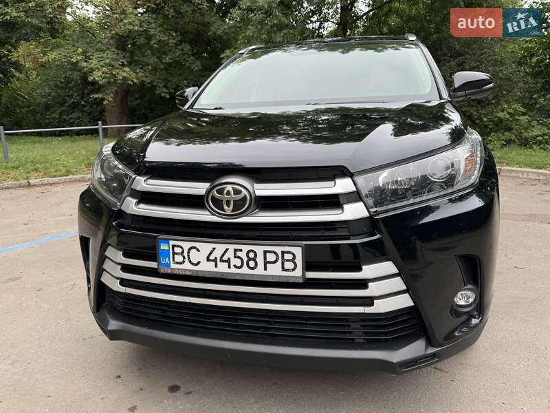 Внедорожник / Кроссовер Toyota Highlander 2015 в Львове фото 6 Внедорожник / Кроссовер Toyota Highlander 2015 в Львове
