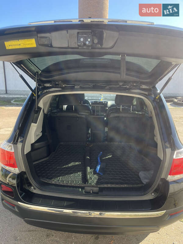 Внедорожник / Кроссовер Toyota Highlander 2013 в Житомире фото 11 Внедорожник / Кроссовер Toyota Highlander 2013 в Житомире
