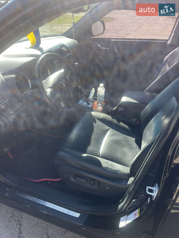Внедорожник / Кроссовер Toyota Highlander 2013 в Житомире фото 16 Внедорожник / Кроссовер Toyota Highlander 2013 в Житомире