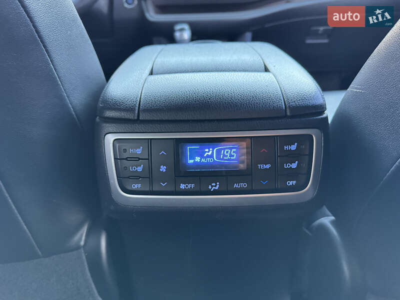 Внедорожник / Кроссовер Toyota Highlander 2019 в Киеве фото 14 Внедорожник / Кроссовер Toyota Highlander 2019 в Киеве