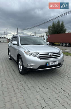Внедорожник / Кроссовер Toyota Highlander 2011 в Виннице