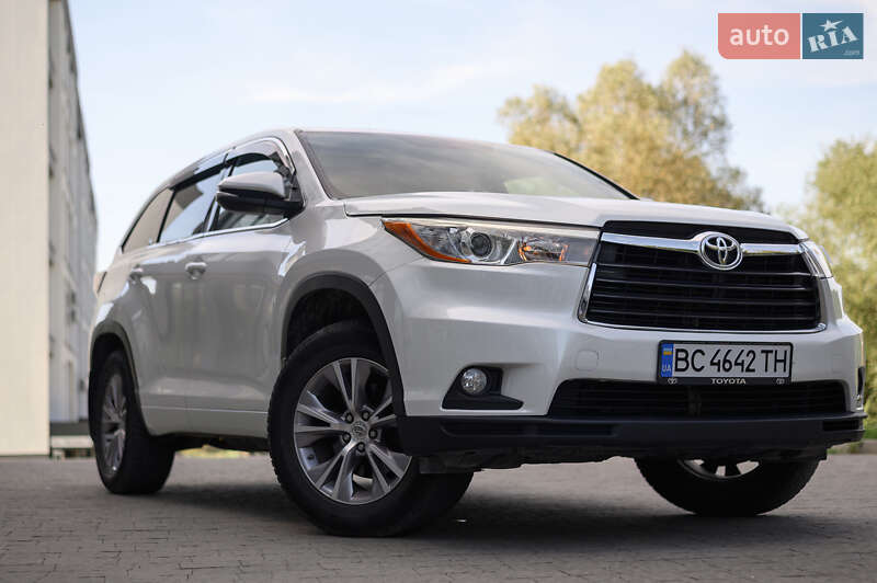 Toyota Highlander 2015