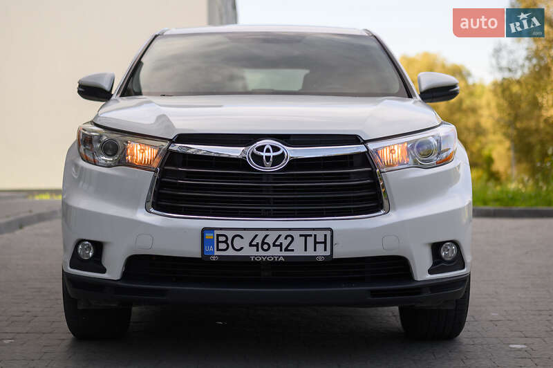 Внедорожник / Кроссовер Toyota Highlander 2015 в Новояворовске фото 6 Внедорожник / Кроссовер Toyota Highlander 2015 в Новояворовске