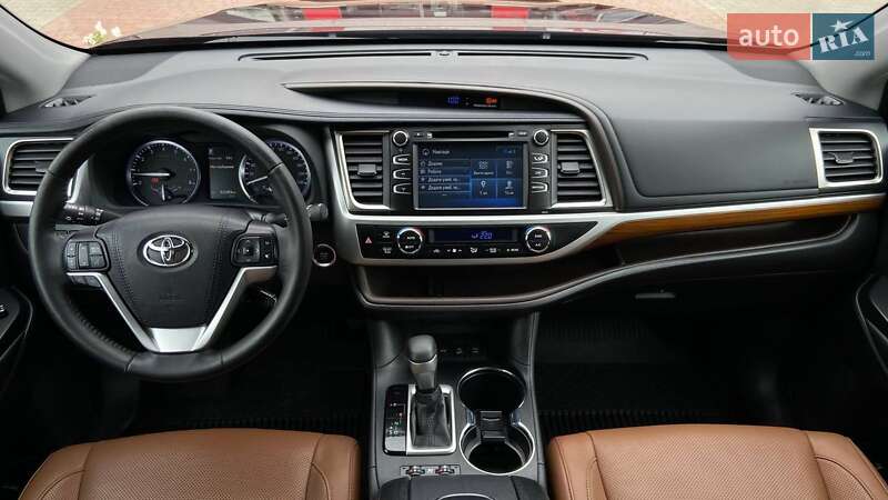 Внедорожник / Кроссовер Toyota Highlander 2019 в Хмельницком фото 8 Внедорожник / Кроссовер Toyota Highlander 2019 в Хмельницком