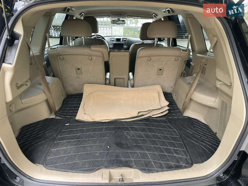 Внедорожник / Кроссовер Toyota Highlander 2013 в Днепре