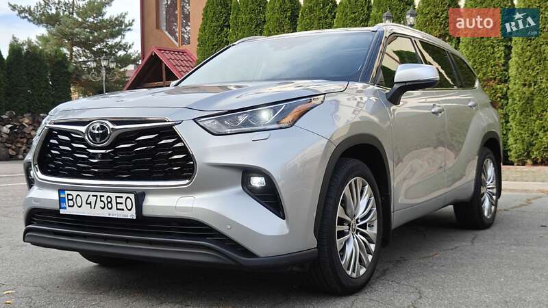 Toyota Highlander 2022