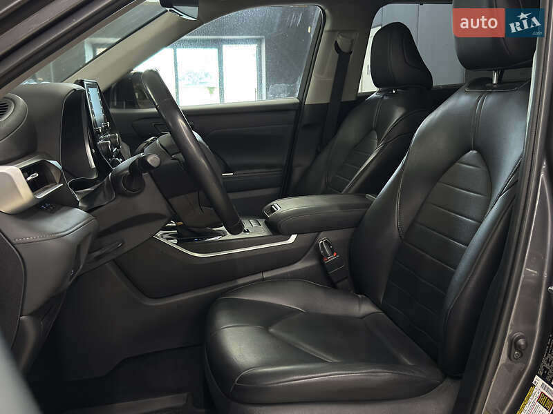 Внедорожник / Кроссовер Toyota Highlander 2022 в Николаеве фото 9 Внедорожник / Кроссовер Toyota Highlander 2022 в Николаеве