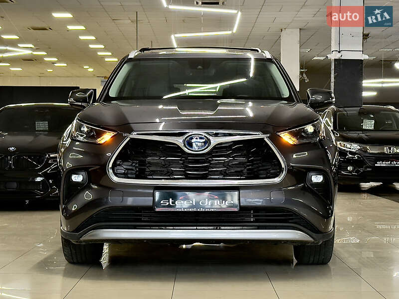 Внедорожник / Кроссовер Toyota Highlander 2022 в Николаеве фото 8 Внедорожник / Кроссовер Toyota Highlander 2022 в Николаеве