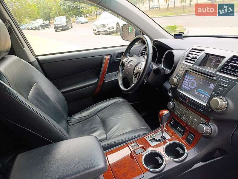 Внедорожник / Кроссовер Toyota Highlander 2011 в Николаеве фото 60 Внедорожник / Кроссовер Toyota Highlander 2011 в Николаеве