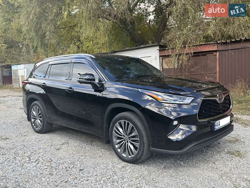 Toyota Highlander 2020