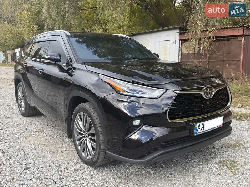 Внедорожник / Кроссовер Toyota Highlander 2020 в Киеве