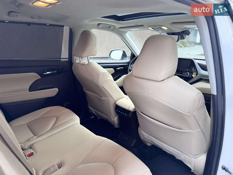 Внедорожник / Кроссовер Toyota Highlander 2020 в Львове фото 33 Внедорожник / Кроссовер Toyota Highlander 2020 в Львове