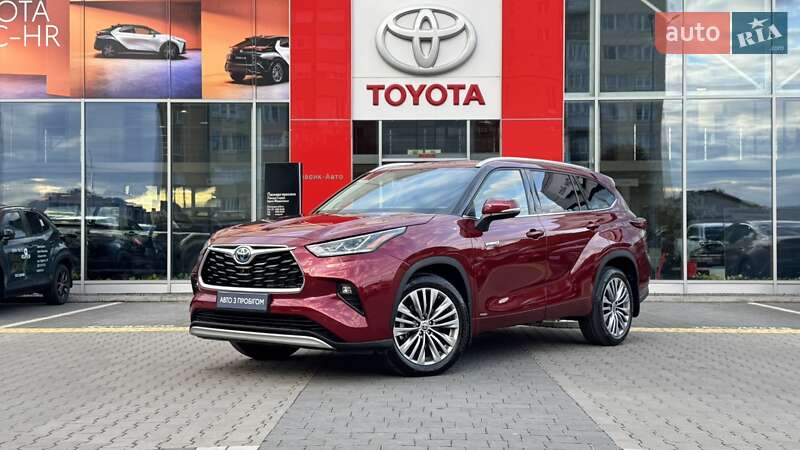 Toyota Highlander 2021