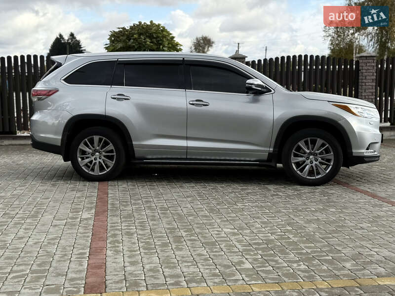 Позашляховик / Кросовер Toyota Highlander 2014 в Хмельницькому