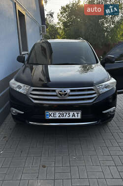 Внедорожник / Кроссовер Toyota Highlander 2011 в Новомосковске
