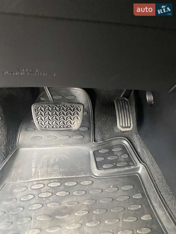 Внедорожник / Кроссовер Toyota Highlander 2013 в Черкассах