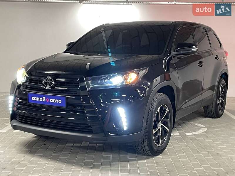 Toyota Highlander 2018