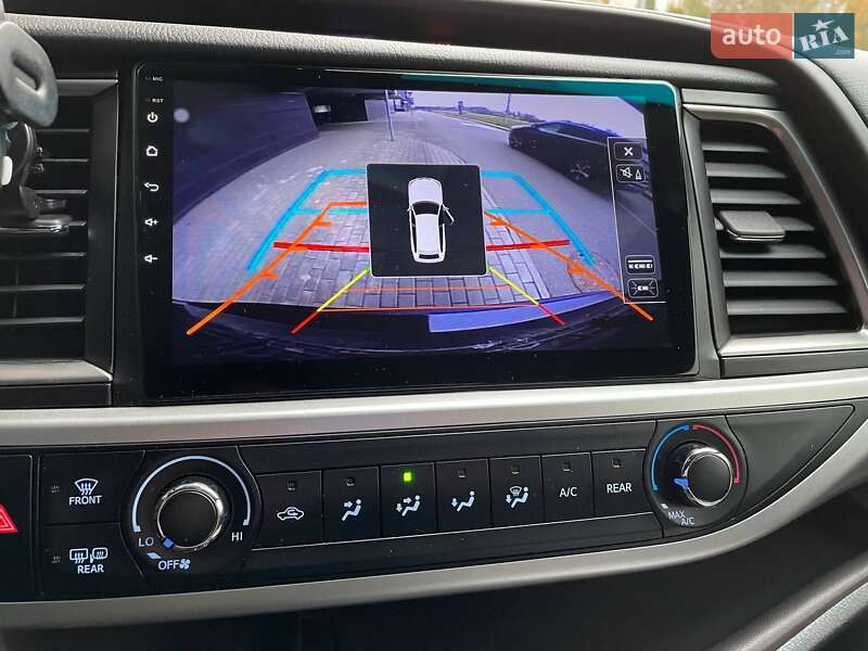 Внедорожник / Кроссовер Toyota Highlander 2018 в Киеве фото 16 Внедорожник / Кроссовер Toyota Highlander 2018 в Киеве