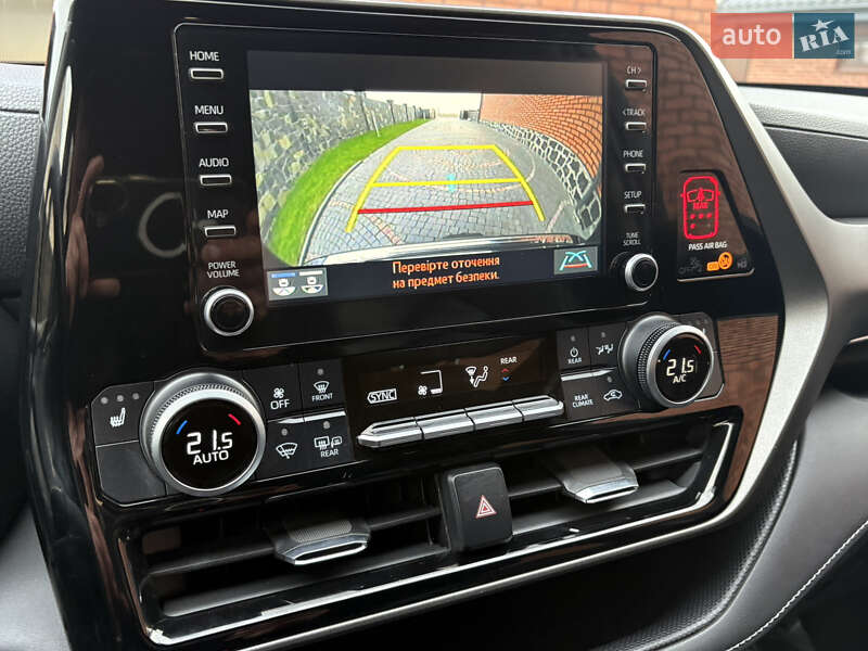 Внедорожник / Кроссовер Toyota Highlander 2020 в Луцке