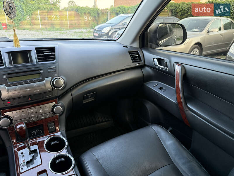 Внедорожник / Кроссовер Toyota Highlander 2011 в Виннице фото 9 Внедорожник / Кроссовер Toyota Highlander 2011 в Виннице