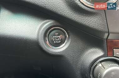 Позашляховик / Кросовер Toyota Highlander 2012 в  фото 37 Позашляховик / Кросовер Toyota Highlander 2012 в