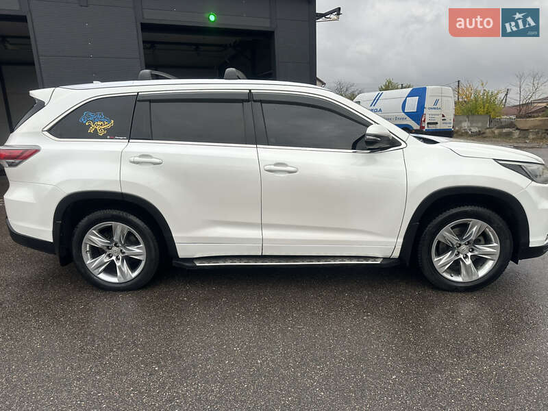 Внедорожник / Кроссовер Toyota Highlander 2014 в Харькове фото 8 Внедорожник / Кроссовер Toyota Highlander 2014 в Харькове