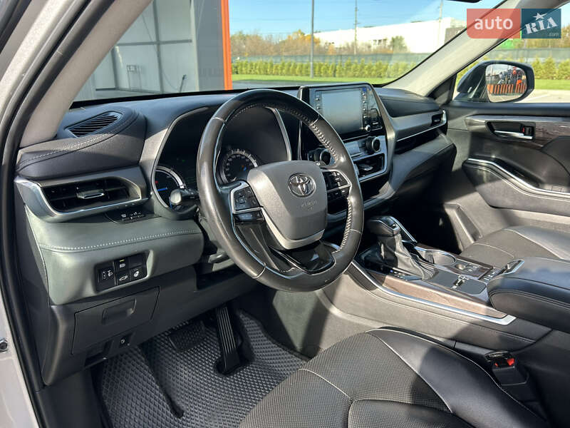 Позашляховик / Кросовер Toyota Highlander 2022 в Вінниці фото 17 Позашляховик / Кросовер Toyota Highlander 2022 в Вінниці